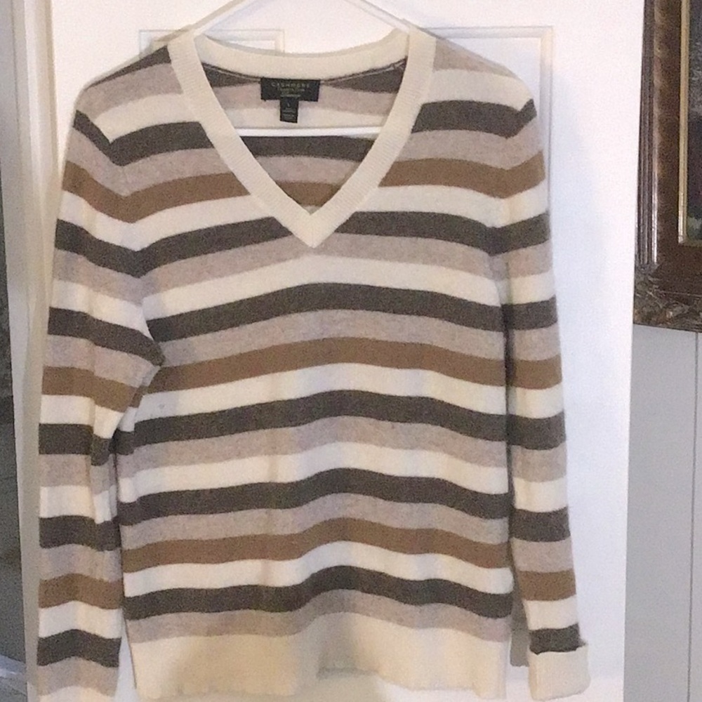 Charter Club 100% Cashmere Striped V-Neck Sweater Women’s Large - Picture 3 of 6